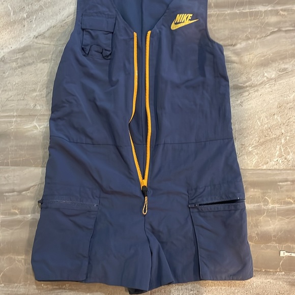 Nike Dri-FIT - Picture 2 of 7